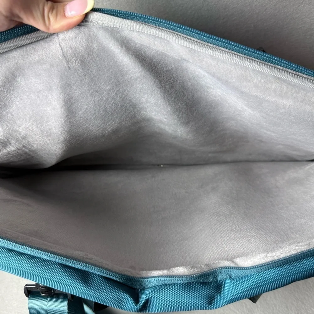 Mosiso 360 Protective Laptop Shoulder Bag in Teal Green Fleece Lined Trolly Belt